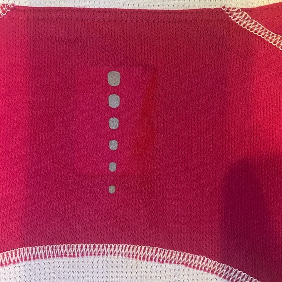 The North Face flash dry t-shirt - Picture 9 of 9